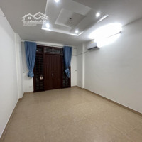 Giảm Chào 2,7 Tỷ, Cần Bán Căn Nhà Mặt Phố Tại Trung Kính, Yên Hoà,Diện Tích40M2, Giá Bán 18.5 Tỷ