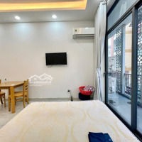 Cho Thuê Chdv 35M2 Balcon Ngay Cầu Lê Văn Sỹ Thoáng Mát - Full Nội Thất Mới 2025
