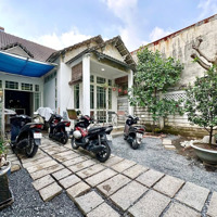 Biệt Thự Sân Vườn 140M2 - Ql 13, Hiệp Bình Phước, Thủ Đức. Sân Đậu Xe Hơi 7.8 Tỷ Thương Lượng