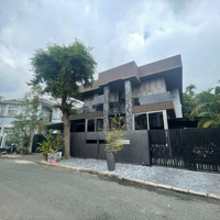 Bán Biệt Thự Đẹp Tại Biệt Thự Chateau561 M2 Gọi Em 0902 370 456