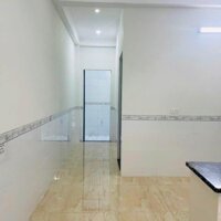Chính chủ cần tiền xoay vốn đầu tư bán gấp nhà 1 trệt 1 lửng - đường bàu góc tân kiên !