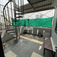 Nhà Hẻm Xe Tải Đường 3/2, Nhà Mới - Có Thang Máy