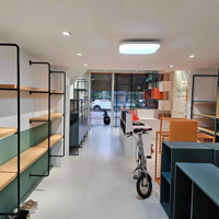 Cho Thuê Nhà Mp Cửa Đông: 41M2 + Lửng: 20M2, Mt: 4M, Nguyên Căn, Đoạn Đẹp. Liên Hệ: 0974557067