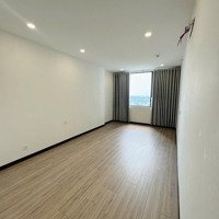 Bán Căn Hộ C-Sky View 2 Phòng Ngủ- 2 Vệ Sinhcó Nội Thất Cơ Bản Giá Bán 1.9 Tỷ Buông Sổ