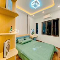 Đường 8/3, Hai Bà Trưng.diện Tích27/30M2 X 4 Tầng,Mặt Tiền3M, Giá Bán 6,28 Tỷ. Ngõ Thông, 20M Ra Ô Tô.
