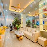 Đường 8/3, Hai Bà Trưng.diện Tích27/30M2 X 4 Tầng,Mặt Tiền3M, Giá Bán 6,28 Tỷ. Ngõ Thông, 20M Ra Ô Tô.