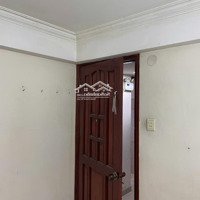 Bán Nhà Riêng Mặt Tiền 4 Phòng Ngủ 3 Vệ Sinh 75M2 Giá Siêu Hời Tại 900 Nguyễn Kiệm, P3, Gò Vấp, Hcm