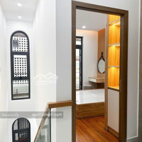 Cho Thuê Nhà 2 Tầng Full Nội Thất, Hẻm Xe Tải Nam Hoà, Phước Long A, Gần Ga Metro, 12 Triệu/Th