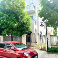 Bán Căn Biệt Thự Song Lập Khu San Hô 150M2, Ngay Cạnh Hồ Giá Tốt Nhất Vinhomes Ocean Park