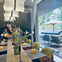 Bán Đơn Lập 2 Mặt Tiền Siêu Vip Phú Mỹ Hưng Quận 7 . Giá Tốt Nhất Hiện Tại Chỉ Sách Vali Vào Ở .