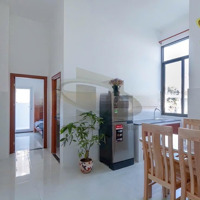 Căn Hộ 1 Phòng Ngủ1Pk 40M2 Bancon Cửa Sổ Mgay Trung Tâm Quận 7, Thuận Qua Quận 4