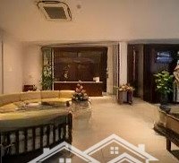 Cho Thuê Nhà Mặt Phố Ngụy Như Kon Tum Lô Góc 2 Mặt Tiền 18M, 120M X 4 Tầng, Có Hầm Để Xe, Giá Tốt