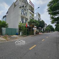 Cần Bán Lô Đất Siêu Đẹp Tại Dự Án Green Square Trung Tâm Thương Mại Dĩ An