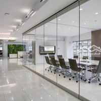 Cho Thuê Nhà Mặt Phố Bà Triệu, 250 Triệu, 220M2, Hàng Hiếm Tại Đẹp, Nhiều Tiện Ích