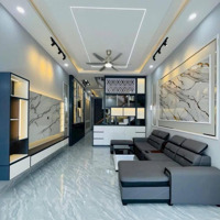 Chị Hiền Gửi Bán Gấp Nhà Mặt Hẻm 3M Đường Nguyễn Xí, Phường 13, Bình Thạnh. 105M2