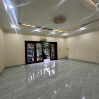 BÁN CĂN SHOPHOUSE (8x13M) NHỈNH 4T CHUNG CƯ LÊ THỊ RIÊNG, Q12