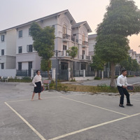 Bán Biệt Thự Góc Công Viên Siêu Hiếm Trong Đại Đô Thị Lớn Singapore, Nơi Nhiều Chuyên Gia Ở Và Thuê