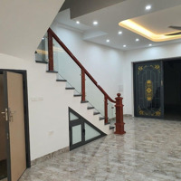 Cho Thuê Nhà Mặt Phố Trần Kim Xuyến, Trung Hoà, Q. Cầu Giấy. Giá 46 Triệu/Th