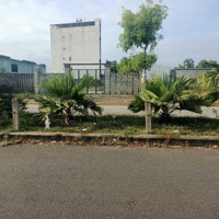 Chính Chủ Cần Bán 100M2 Đối Diện Công Viên Chỉ 1,57 Tỷ - Lh : 090500771