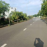 Chính Chủ Cần Bán 100M2 Đối Diện Công Viên Chỉ 1,57 Tỷ - Lh : 090500771