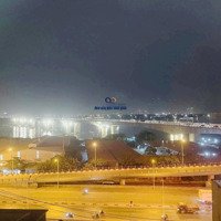 Bán Căn 3 Phòng Ngủ- 88,3M2 Sử Dụng, View Sông Hồng Cầu Vĩnh Tuy, Giá Bán 6,150 Tỷ. Liên Hệ: 0813 489 555