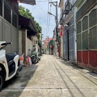 Cho Thuê Nhà Riêng Lô Góc, Ngõ Thông, Ô Tô Vào Nhà,Diện Tích64M2, Chia 2 Lô Cực Đẹp, 6 Tỷ