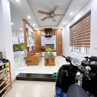 Mặt Ngõ Phạm Văn Đồng, Bắc Từ Liêm, Lô Góc 2 Mặt Ngõ Cách Phố 30M, 38M2X5T Nt Đầy Đủ Giá Bán 7,35 Tỷ
