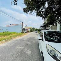 Bán đất đẹp, 160m2 đối diện trường THPT Nguyễn Đình Chiểu, Mỹ Lộc, Cần Giuộc, Long An, chỉ 5xx