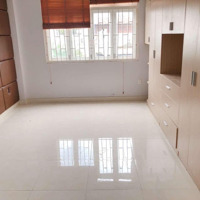 Bán Gấp Căn Nhà Thành Thái Quận 10 - 60M2 4 Tầng, Hẻm Oto Đến Cửa, Vài Bước Ra Mặt Tiền - 11.5 Tỷ