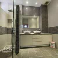 Bán Nhà Mặt Tiền Đường Hoàng Việt, Quận Tân Bình,Diện Tích5.3Mx20M Trệt 5 Lầu, Giá Bán 28.5 Tỷ Còn Tl