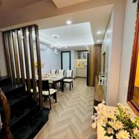 Bán nhà ĐẸP Lò Đúc, DT 42m2, nhỉnh 6 tỷ, Lh: 0984417892.