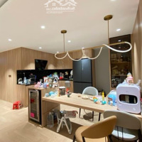 Bán Chung Cư Đường Nguyễn Trãi Diện Tích Rộng , Nội Thất Sang Trọng - 120M2X3 Ngủ.8.75 Tỷ