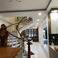 Hạ Giá Bán Gấp Nhà Hẻm Xe Hơi Hoàng Hoa Thám, P. 6, Bình Thạnh - Giá Bán 3Tỷ830/111,1M2, Giáp Phú Nhuận
