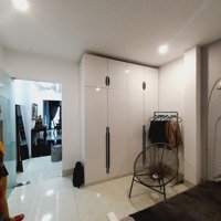 Nhà 4 Tầng, Dt: 4.5X18M, Hẻm Ô Tô Nguyễn Văn Thủ, Đa Kao Q1, Hđt 720 Tr/Năm Chỉ 16.99Tỷ 0902323354