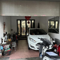 Bán Nhà Mặt Phố Giá Cắt Lỗ 20 Tỷ Bạch Đằng, 69M2, 4 Tầng Mặt Tiền 4.2M Đẹp Và Tiện Ích Đỉnh