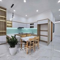 Bán Gấp Nhà 1 Trệt 1 Lầu Sân Xe Hơi Thuận Tiện Kinh Doanh Ngay Cuối Đường Đồng Khởi