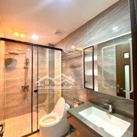 Chính Chủ Bán Gấp Nhà Mặt Phố Trần Quốc Hoàn 100M2, 6 Tầng, Mặt Tiền Siêu Rộng 9M