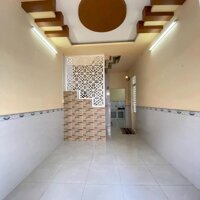 Nhà lầu Góc 2 mặt tiền - Kế bên trường Tiểu Học Nguyễn Du