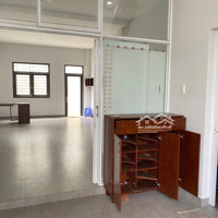 Kẹt Bank Bán Gấp Căn Nhà Tự Xây Để Ở Rất Kiên Cố Ở Trung Tâm Xã Phước Kiển, Huyện Nhà Bè