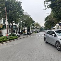 Bán Nhà Lk Foresa Tasco Xuân Phương, Đường 17M Thang Máy Nhập, View Công Viên, Hồ Điều Hòa Hiếm Có