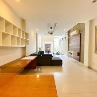 Nhà Đẹp Ở Ngay Đường Lê Lai-Công Viên 23 Tháng 9 - Newworld Saigon Hotel - Ga Metro- Chợ Bến Thành