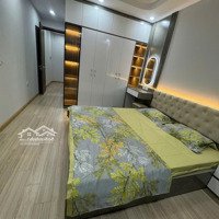 Chính Chủ Bán Nhà Riêng Xây 5 Tầng Mới Koong, Diện Tích: 30M2 Tại Phố Trạm, Long Biên, Giá Chỉ 5.9 Tỷ