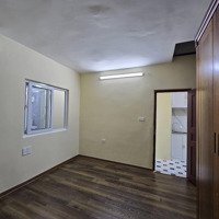 Chính Chủ Gửi Bán Tập Thể A4 Giảng Võ Sử Dụng 100M2
