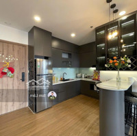 Chính Chủ Gửi Bán Căn 2 Ngủ + 1, 2 Vệ Sinh-75M2 - Giá 3.X Tỷ - Full Đồ