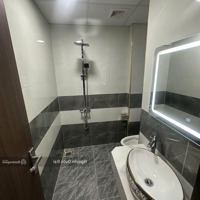 Bán Nhà Mặt Phố Lạc Long Quân, 7 Tầng Thang Máy, Thông Sàn Kinh Doanh. Giá Chỉ 25Tỷ