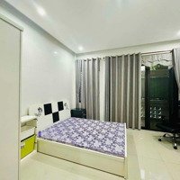 Cho Thuê Nhà 3 Tầng 3 Phòng Ngủgần Phạm Văn Đồng, Full Nội Thất