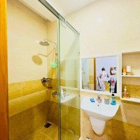 Cho Thuê Nhà 3 Tầng 3 Phòng Ngủgần Phạm Văn Đồng, Full Nội Thất
