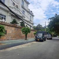 BIỆT THỰ VEN SÔNG 200m2 ĐƯỜNG 8m CÓ VỈA HÈ - 4 PHÒNG NGỦ - GIÁ 19 TỶ