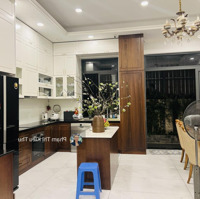 Nhà Phố Lakeview City View Công Viêndiện Tích6X20M 4 Phòng Ngủ 5 Vệ Sinhfull Nội Thất Giá Thuê 35 Triệu Liên Hệ: 0902872670