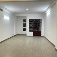 Cho Thuê Nhà 4 Tầng Mặt Tiền Lê Đại Hành